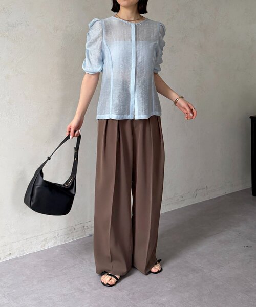 Thevon(ゼボン)の「袖シャーリング5分袖シアーブラウス(シャツ/ブラウス・レディース・ネイビー/ブルー/オフホワイト・FREE)」の12枚目の写真