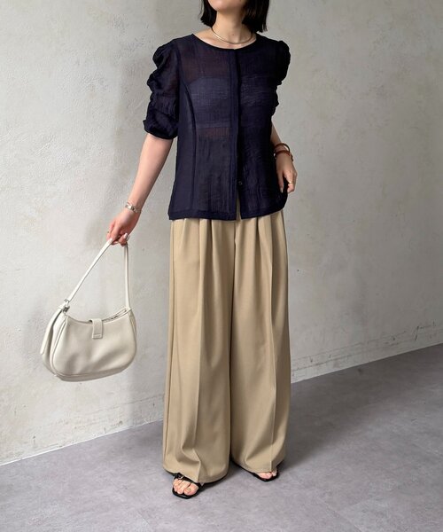Thevon(ゼボン)の「袖シャーリング5分袖シアーブラウス(シャツ/ブラウス・レディース・ネイビー/ブルー/オフホワイト・FREE)」の19枚目の写真