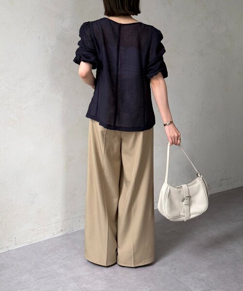Thevon(ゼボン)の「袖シャーリング5分袖シアーブラウス(シャツ/ブラウス・レディース・ネイビー/ブルー/オフホワイト・FREE)」の21枚目の写真
