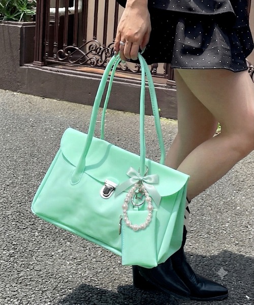 ROGER AND RAW(ロジャーアンドロウ)の「Jelly Bag | ジェリーバッグ(ハンドバッグ・レディース・ピンク/ミント/ホワイト/パープル・FREE)」の3枚目の写真