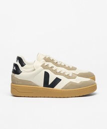 VEJA V-90 レザースニーカー