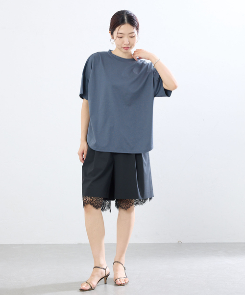 IENA（イエナ）の「ボトルネック ラウンドTシャツ（Tシャツ/カットソー・レディース・ブラック/ホワイト/チャコールグレー・FREE）」の5枚目の写真