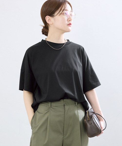 IENA（イエナ）の「ボトルネック ラウンドTシャツ（Tシャツ/カットソー・レディース・ブラック/ホワイト/チャコールグレー・FREE）」の7枚目の写真
