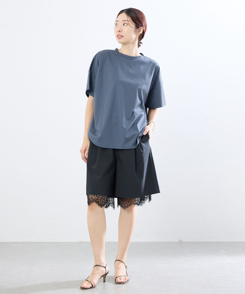 IENA（イエナ）の「ボトルネック ラウンドTシャツ（Tシャツ/カットソー・レディース・ブラック/ホワイト/チャコールグレー・FREE）」の20枚目の写真