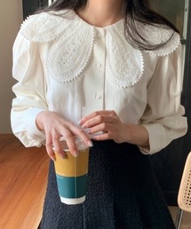 刺繍襟ブラウス