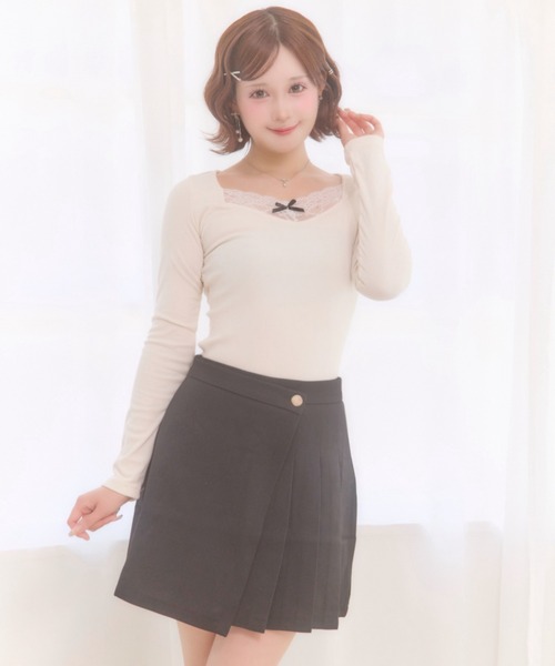 Mejoul(メジュール)の「【2026秋冬新作】リボンレースレイヤード風Vネックトップス(Tシャツ/カットソー・レディース・アイボリー/グレー・F)」の11枚目の写真
