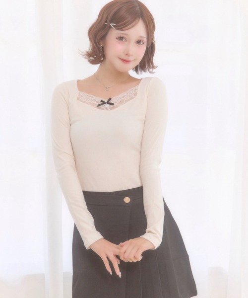 Mejoul(メジュール)の「【2026秋冬新作】リボンレースレイヤード風Vネックトップス(Tシャツ/カットソー・レディース・アイボリー/グレー・F)」の10枚目の写真