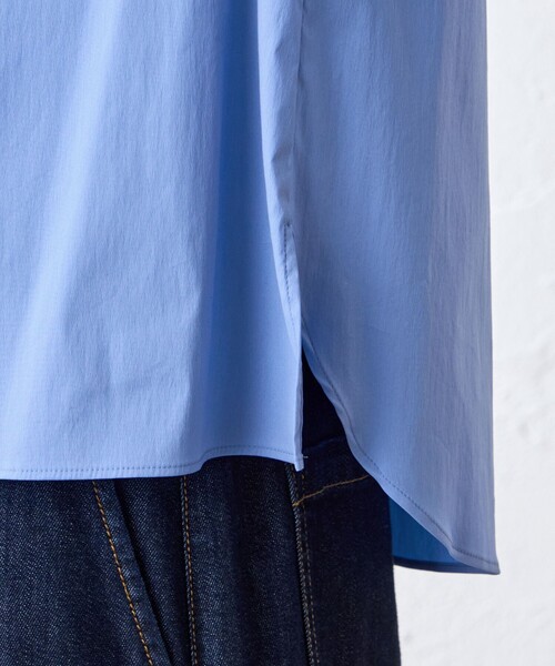 MACKINTOSH LONDON(マッキントッシュ ロンドン)の「コットンナイロンストレッチギャザーフリルブラウス(シャツ/ブラウス・レディース・オフホワイト/ブラウン系その他5/ブルー系その他4・40/38)」の5枚目の写真