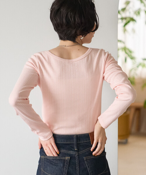 FREAK'S STORE(フリークスストア)の「FRUIT OF THE LOOM×FREAK'S STORE/フルーツオブザルーム 別注 アイレットフライス ヘンリーネックロンT(Tシャツ/カットソー・レディース・オフホワイト/ピンク/ライトグレー/ブラック・フリ-)」の19枚目の写真