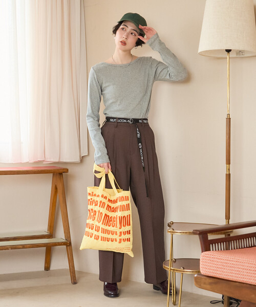 FREAK'S STORE(フリークスストア)の「FRUIT OF THE LOOM×FREAK'S STORE/フルーツオブザルーム 別注 アイレットフライス ヘンリーネックロンT(Tシャツ/カットソー・レディース・オフホワイト/ピンク/ライトグレー/ブラック・フリ-)」の22枚目の写真