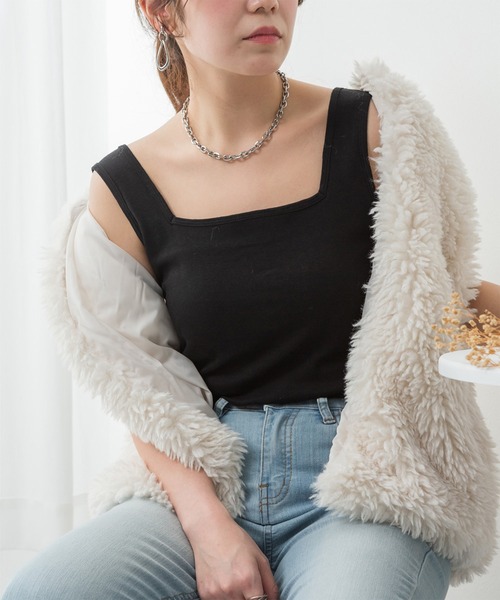 ElegChic(エレグシック)の「カップ付きスクエアーネックタンクトップ(タンクトップ・レディース・オフホワイト/カーキ/ネイビー/チャコールグレー/ブラック/杢グレー/グレイッシュベージュ・XXL/XL/L/M/4L)」の4枚目の写真