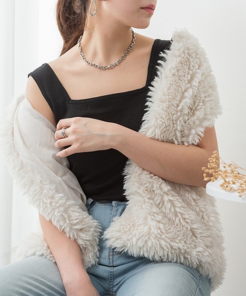 ElegChic(エレグシック)の「カップ付きスクエアーネックタンクトップ(タンクトップ・レディース・オフホワイト/カーキ/ネイビー/チャコールグレー/ブラック/杢グレー/グレイッシュベージュ・XXL/XL/L/M/4L)」の8枚目の写真