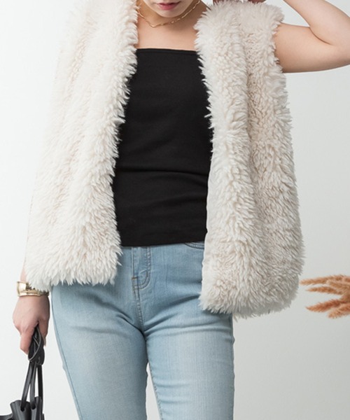 ElegChic(エレグシック)の「カップ付きスクエアーネックタンクトップ(タンクトップ・レディース・オフホワイト/カーキ/ネイビー/チャコールグレー/ブラック/杢グレー/グレイッシュベージュ・XXL/XL/L/M/4L)」の11枚目の写真