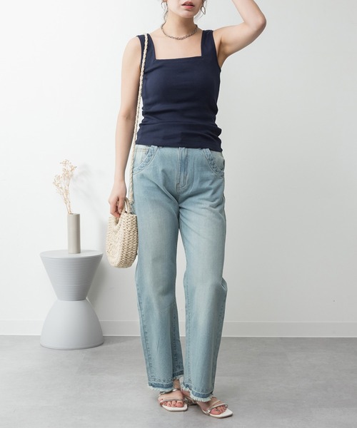 ElegChic(エレグシック)の「カップ付きスクエアーネックタンクトップ(タンクトップ・レディース・オフホワイト/カーキ/ネイビー/チャコールグレー/ブラック/杢グレー/グレイッシュベージュ・XXL/XL/L/M/4L)」の15枚目の写真