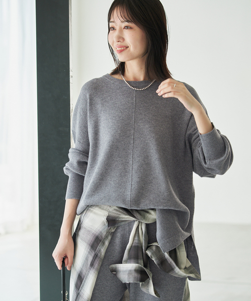 SLOBE IENA(スローブイエナ)の「《WEB限定カラーあり/》ウォッシャブルスムースクルーネックプルオーバー(ニット/セーター・レディース・ネイビー/チャコールグレー/レッド/カーキ・FREE)」の17枚目の写真
