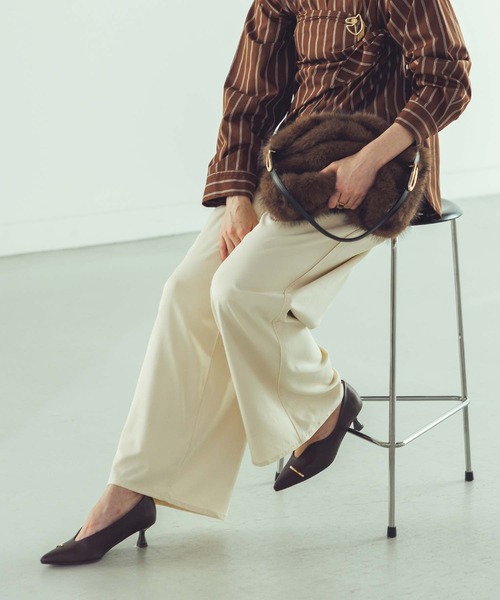 Gready Brilliant(グレディブリリアン)の「LUアシメカーブパンプス(パンプス・レディース・ブラック/ブラウン・38/37)」の22枚目の写真