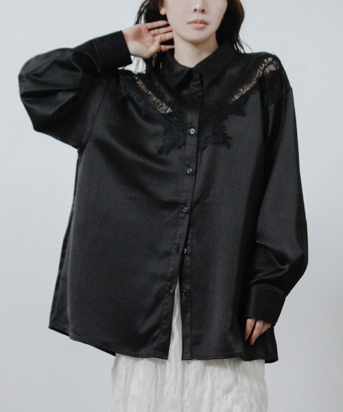 Social GIRL(ソーシャルガール)の「レース トリム サテンシャツ オーバーサイズシャツ 長袖(シャツ/ブラウス・レディース・アイボリー/ブラック・M)」の10枚目の写真