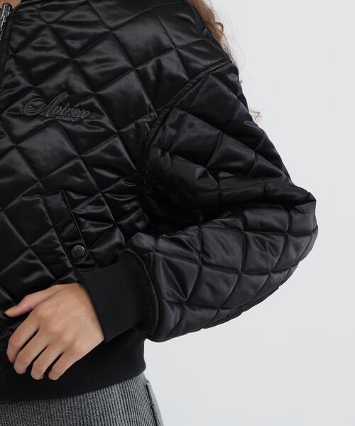 AVIREX(アヴィレックス)の「REVERSIBLE QUILTED VARSITY JACKET(ブルゾン・レディース・ブラック/シルバー・S/M)」の10枚目の写真