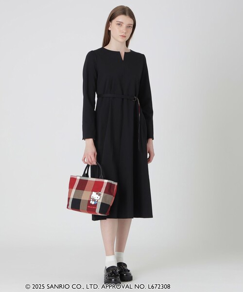 BLUE LABEL CRESTBRIDGE（ブルーレーベルクレストブリッジ）の「【ハローキティコラボ】ミニトート（ショルダーバッグ・レディース・レッド・FREE）」の11枚目の写真