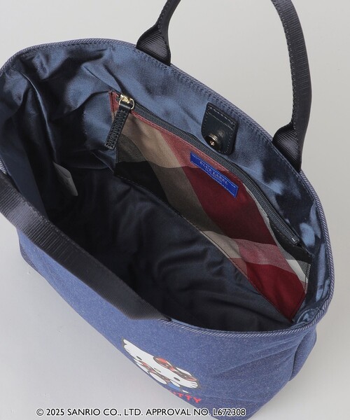 BLUE LABEL CRESTBRIDGE（ブルーレーベルクレストブリッジ）の「【ハローキティコラボ】ミニトート（ショルダーバッグ・レディース・レッド・FREE）」の5枚目の写真