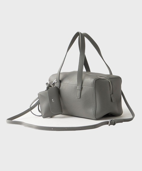 UNSTOA(アンストア)の「2way Embossed Handbag with Mini Pouch 秋服 冬服(ショルダーバッグ・レディース・ブルー/グレー/アイボリー/ブラック・FREE)」の8枚目の写真
