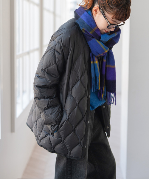Spick & Span(スピックアンドスパン)の「《別注 / 追加》TAION / タイオン *Spick キルティングブルゾン(その他アウター・レディース・ベージュ/ライトグリーン/ブラウン系その他/ブラック・FREE)」の11枚目の写真