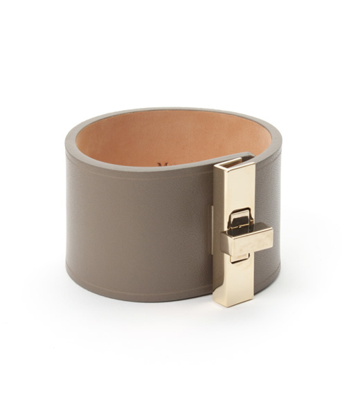 MAISON BOINET（メゾンボワネ）の「MAISON BOINET バングル（バングル/リストバンド・レディース・ベージュ/ネイビー・MEDIUM）」の2枚目の写真