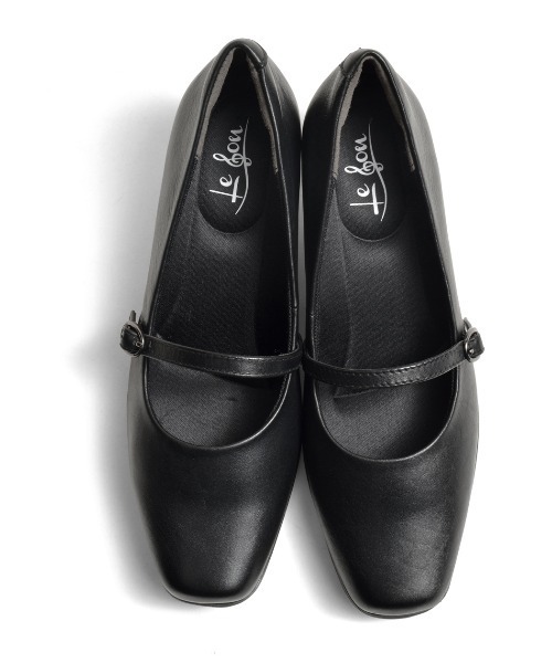 LUGG NAGG(ラグナグ)の「【Le son/ル ソン】牛革 カウレザーワンストラップスクエアパンプス(パンプス・レディース・ブラック・21.5/22/26/25/22.5/24/23.5/24.5/23/25.5)」の4枚目の写真