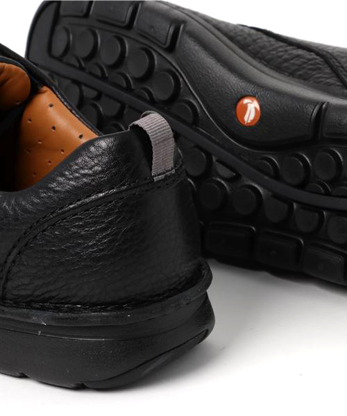 ★美品！Clarksクラークス Unnature Time アンネイチャータイム Clarks（クラークス）の「Unnature Time / アンネイチャータイム