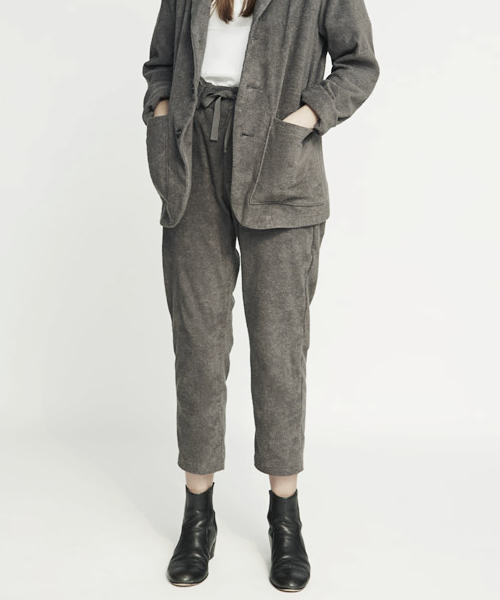 THING FABRICS（シングファブリックス）の「tHING FABRICS/シングファブリックス Easy pant (Short Pile)（その他パンツ・メンズ・ブラック/グレー/ネイビー・0/1）」の3枚目の写真