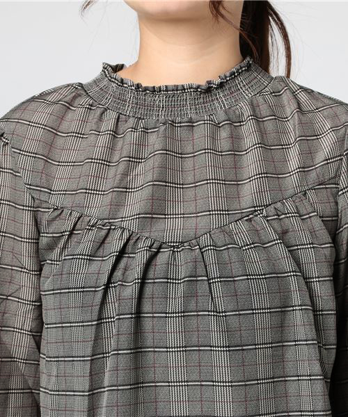 natural couture（ナチュラルクチュール）の「グレンチェックシャーリングプチハイブラウス（シャツ/ブラウス・レディース・ブラウン/グレー・FREE）」の5枚目の写真