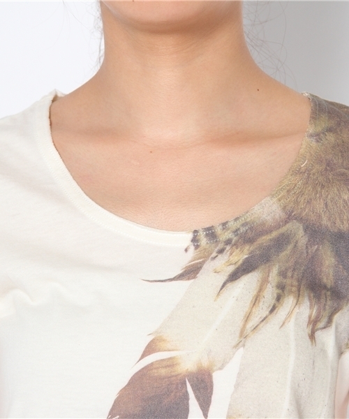 goa ゴア カットソー goa（ゴア）の「A/WフロントフェザーTシャツ（Tシャツ