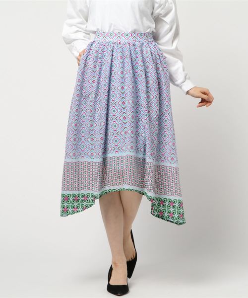 PUNYUS（プニュズ）の「アシンメトリースカート（スカート・レディース・オレンジ/ブルー・1/4/2/3）」の2枚目の写真