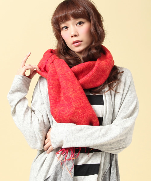 alcali（アルカリ）の「厚手シャンブレー大判ストール（ストール/ショール・レディース・グレー/チャコール/グレイッシュベージュ/カーキ/オレンジ・FREE）」の5枚目の写真