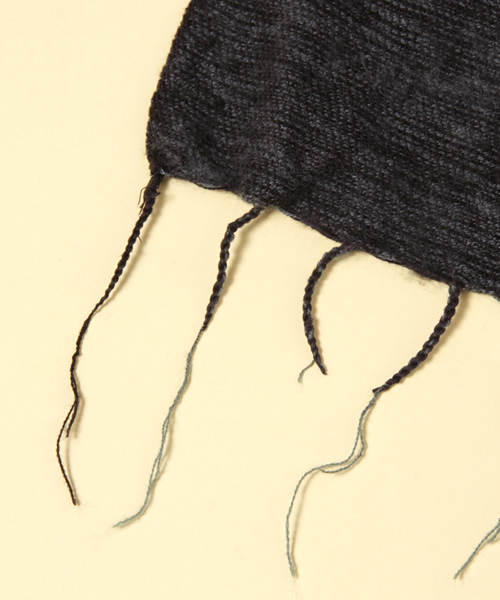 alcali（アルカリ）の「厚手シャンブレー大判ストール（ストール/ショール・レディース・グレー/チャコール/グレイッシュベージュ/カーキ/オレンジ・FREE）」の8枚目の写真