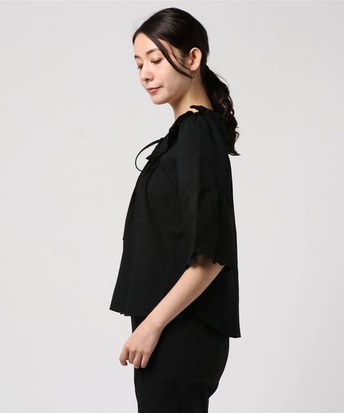 axes femme（アクシーズファム）の「クロスリボンブラウス（シャツ/ブラウス・レディース・ホワイト/サックスブルー/ブラック・MEDIUM）」の9枚目の写真