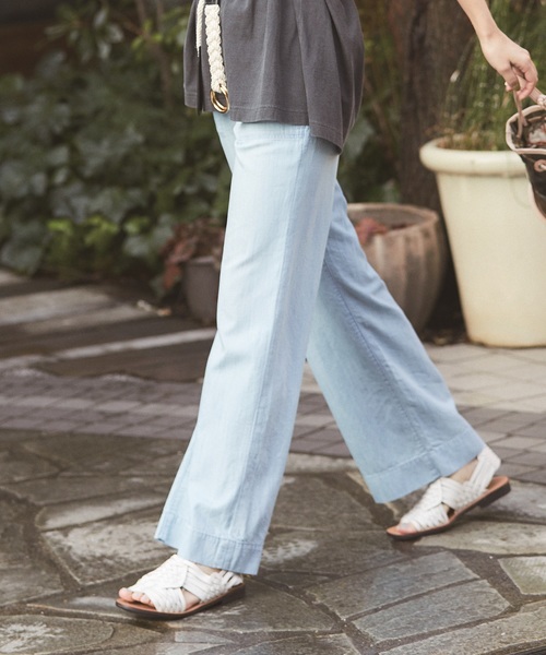 BAYFLOW(ベイフロー)の「ベーカーストレートパンツ(デニムパンツ・レディース・ライトブルー/ブラック/カーキ/ブルー・SMALL/MEDIUM)」の3枚目の写真