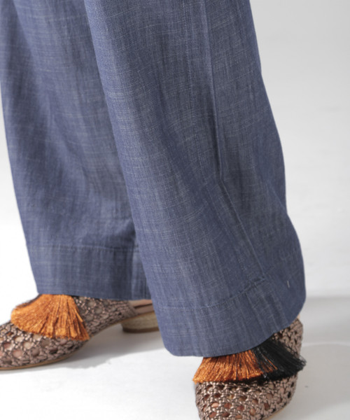 BAYFLOW(ベイフロー)の「ベーカーストレートパンツ(デニムパンツ・レディース・ライトブルー/ブラック/カーキ/ブルー・SMALL/MEDIUM)」の18枚目の写真