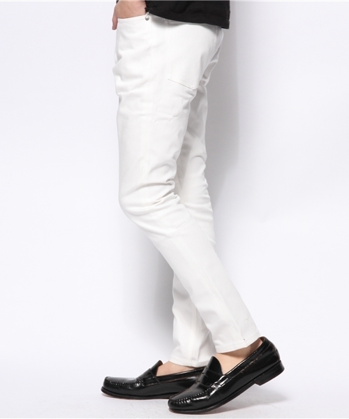 BEAUTY&YOUTH UNITED ARROWS（ビューティーアンドユースユナイテッドアローズ）の「【WEB限定】by ∴ ホワイト/デニム 5ポケット スキニー パンツ（デニムパンツ・メンズ・オフホワイト・MEDIUM/X-LARGE/SMALL/LARGE）」の2枚目の写真