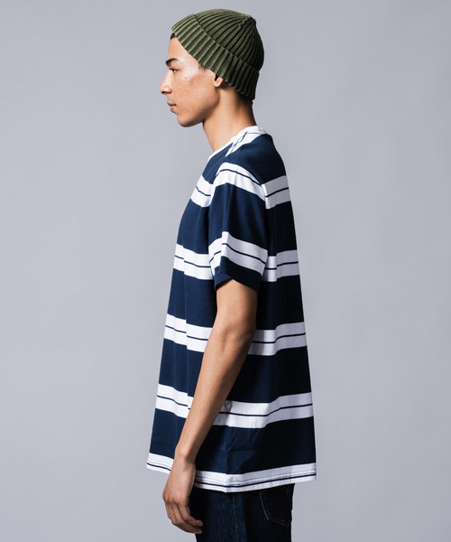 Levi's（リーバイス）の「リラックスグラフィックTシャツ BABY TAB BOLT STRIPE DRESS BLUES/ WHITE（Tシャツ/カットソー・メンズ・マルチ・L/M/XL/S）」の3枚目の写真