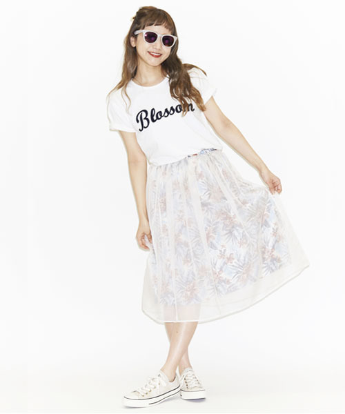 Another Edition（アナザーエディション）の「AE hello Blossam T（Tシャツ/カットソー・レディース・ホワイト/ネイビー・フリー）」の5枚目の写真