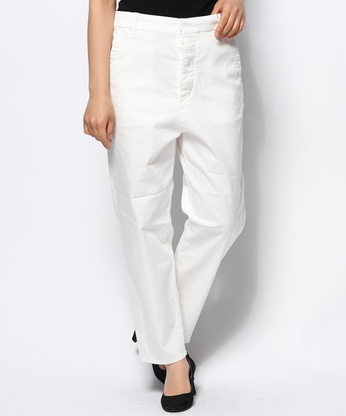 NANO universe（ナノユニバース）の「ウォッシュドチノパンツ（チノパンツ・レディース・オフホワイト/ベージュ/ネイビー/ライトグレー・36/38）」の2枚目の写真