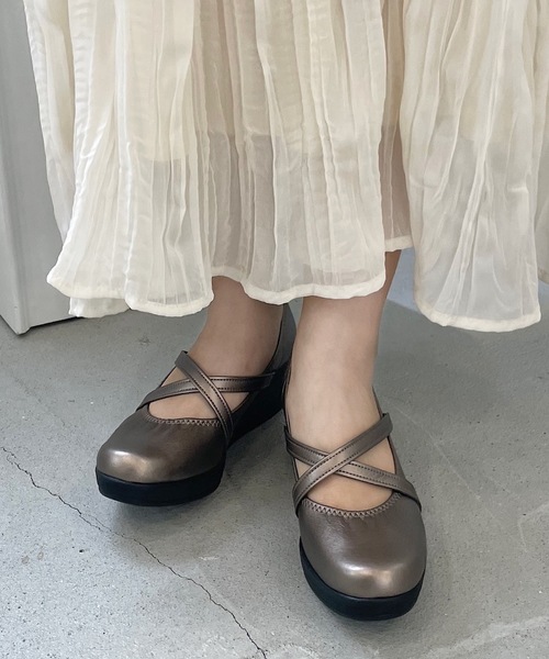 shopnikoniko(ショップニコニコ)の「日本製 パンプス クロスベルト ウェッジソール(パンプス・レディース・ゴールド/グレー/ブラック・23/24/22/24.5/22.5/23.5)」の22枚目の写真