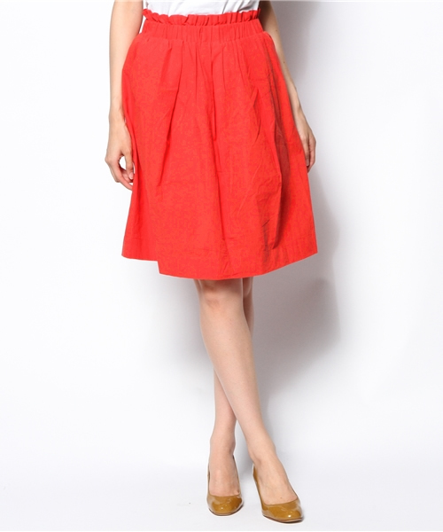 mystic(ミスティック)の「ハリ感タックギャザースカート(スカート・レディース・ブラック/イエロー/オフホワイト/レッド・フリ-)」の4枚目の写真