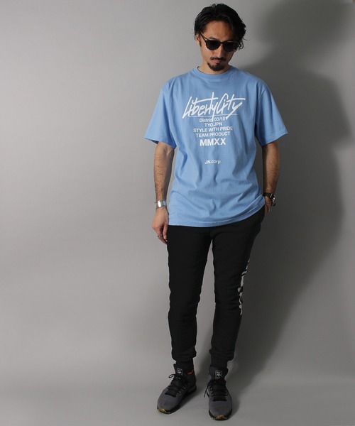 LIBERTY CITY（リバティシティ）の「【LIBERTY CITY/リバティーシティ】 [TAGGING] Tシャツ（Tシャツ/カットソー・メンズ・ホワイト/ブラック/ブルー/イエロー・2/3/4）」の12枚目の写真