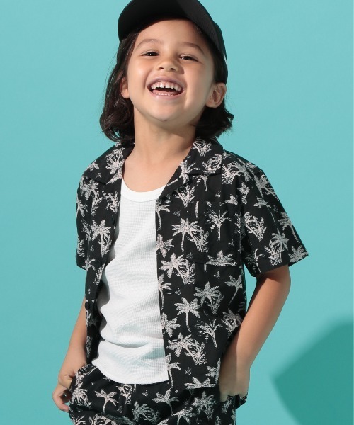 BAYFLOW（ベイフロー）の「【REEF（リーフ）】別注アロハシャツ（KIDS)（シャツ/ブラウス・キッズ・ブラック/ブラウン/サックスブルー・MEDIUM/LARGE/X-LARGE/XX-LARGE）」の2枚目の写真