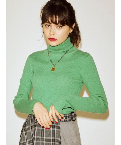 jouetie（ジュエティ）の「ベーシックカラータートル（ニット/セーター・レディース・ブラック/ピンク/イエロー/グリーン・MEDIUM）」の16枚目の写真