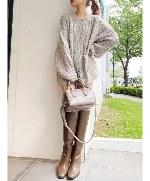 GYDA（ジェイダ）の「グラインダーケーブルニット TOPS（ニット/セーター・レディース・グレー/グリーン/マスタード・FREE）」の8枚目の写真