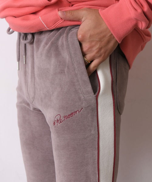 Re:room（リルーム）の「サイドラインベロアスウェットスキニー