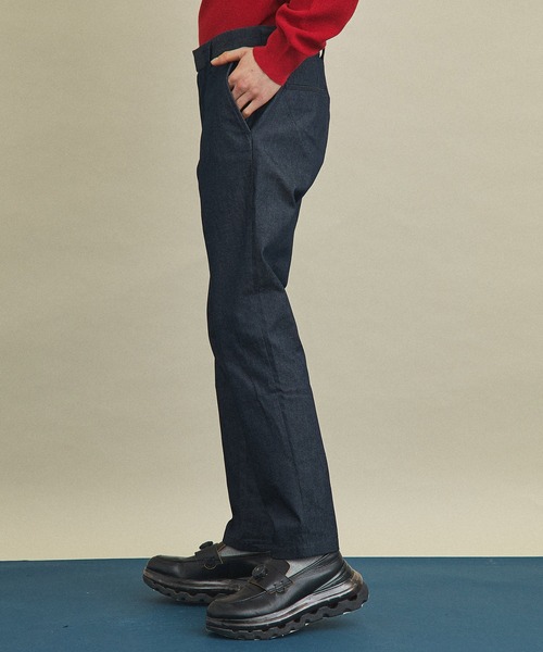 UNITED TOKYO(ユナイテッドトウキョウ)の「135%ストレッチテーパードスキニーパンツ(チノパンツ・メンズ・カーキ/インディゴブルー/グレイッシュベージュ/ブラック・1/2/4/3)」の11枚目の写真